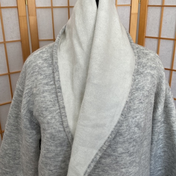 Like-new DKNY wrap sweater - Picture 2 of 8